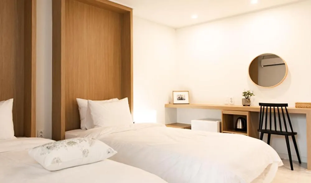 Hotel Kyungsung Busan 3*,